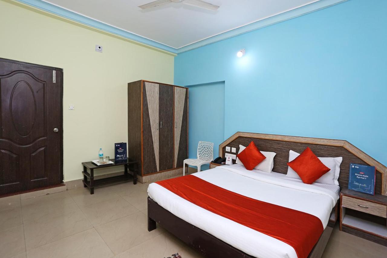 Hotel Oyo 3066 D2 Holiday 3*