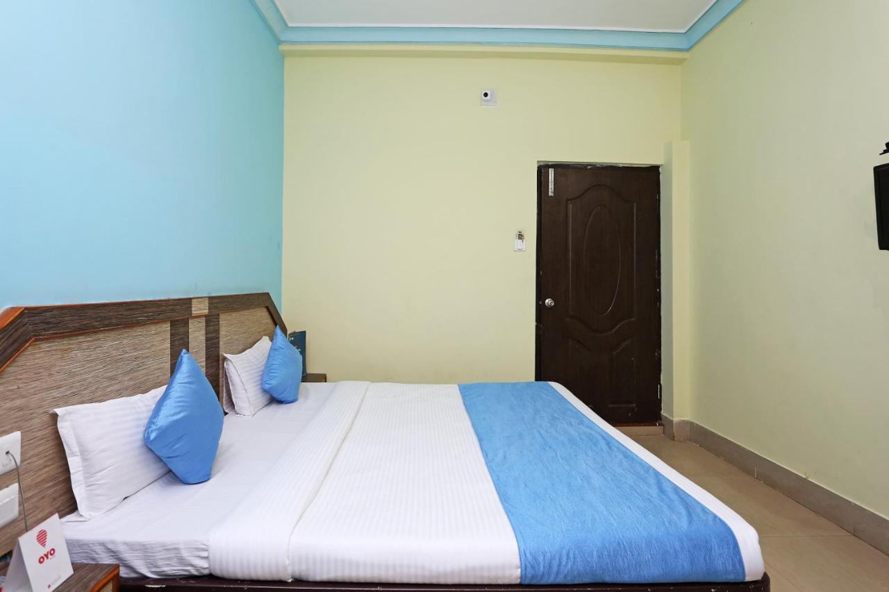 Hotel Oyo 3066 D2 Holiday 3*